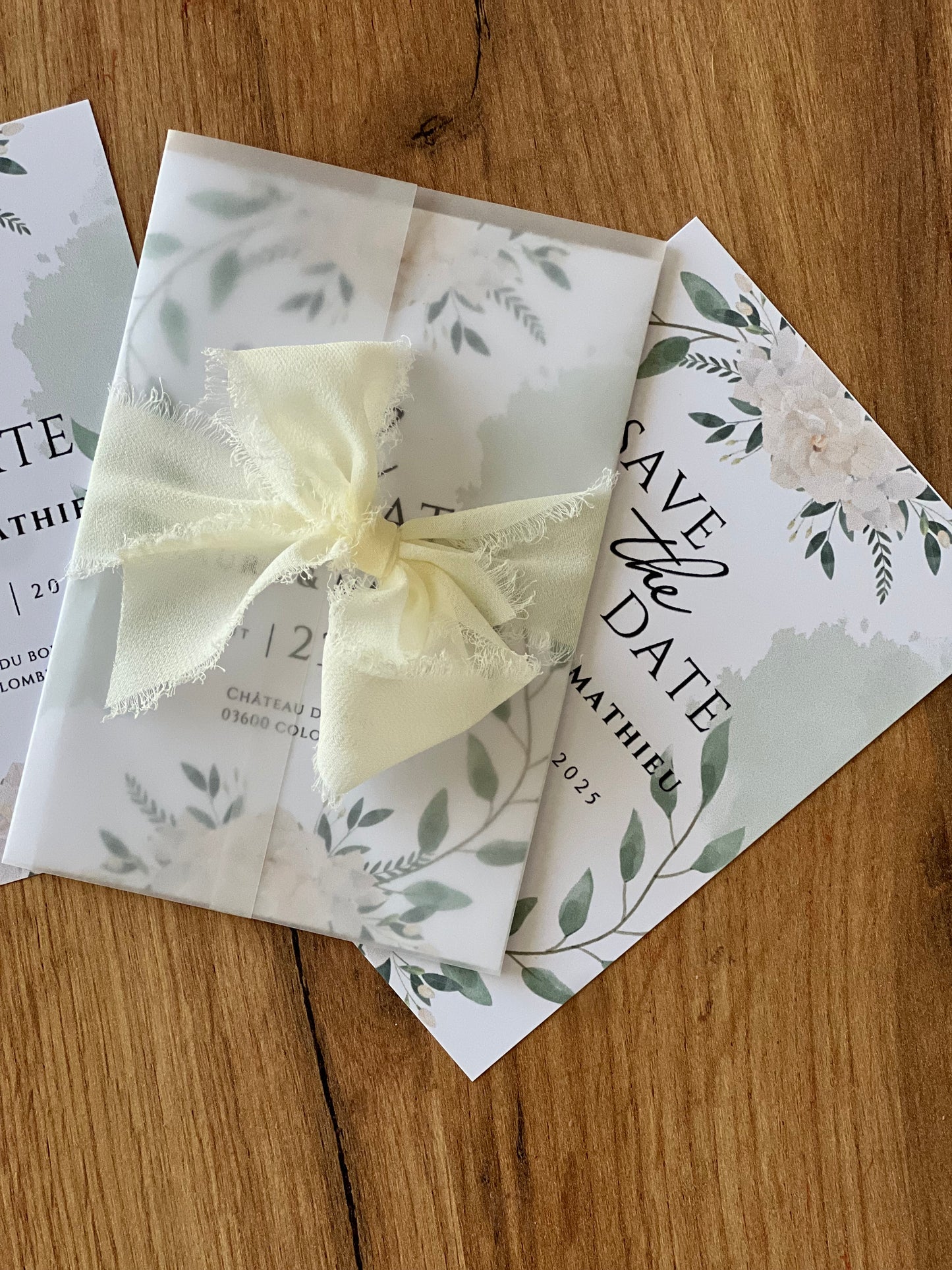 Faires-parts de mariage format pochette avec ruban