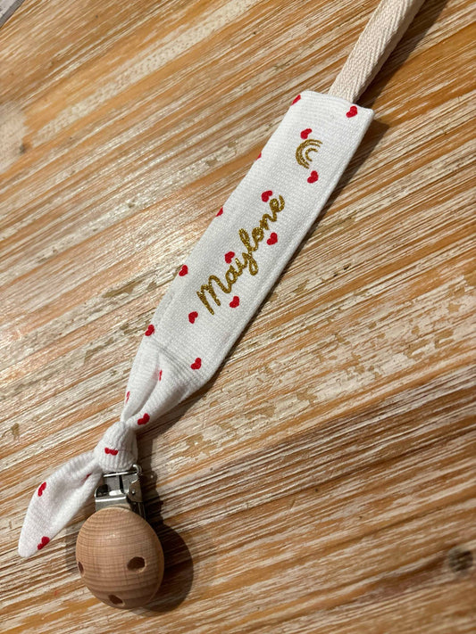 Attache Tétine Personnalisée Petit Cœur – Fabrication Française & Flocage Prénom