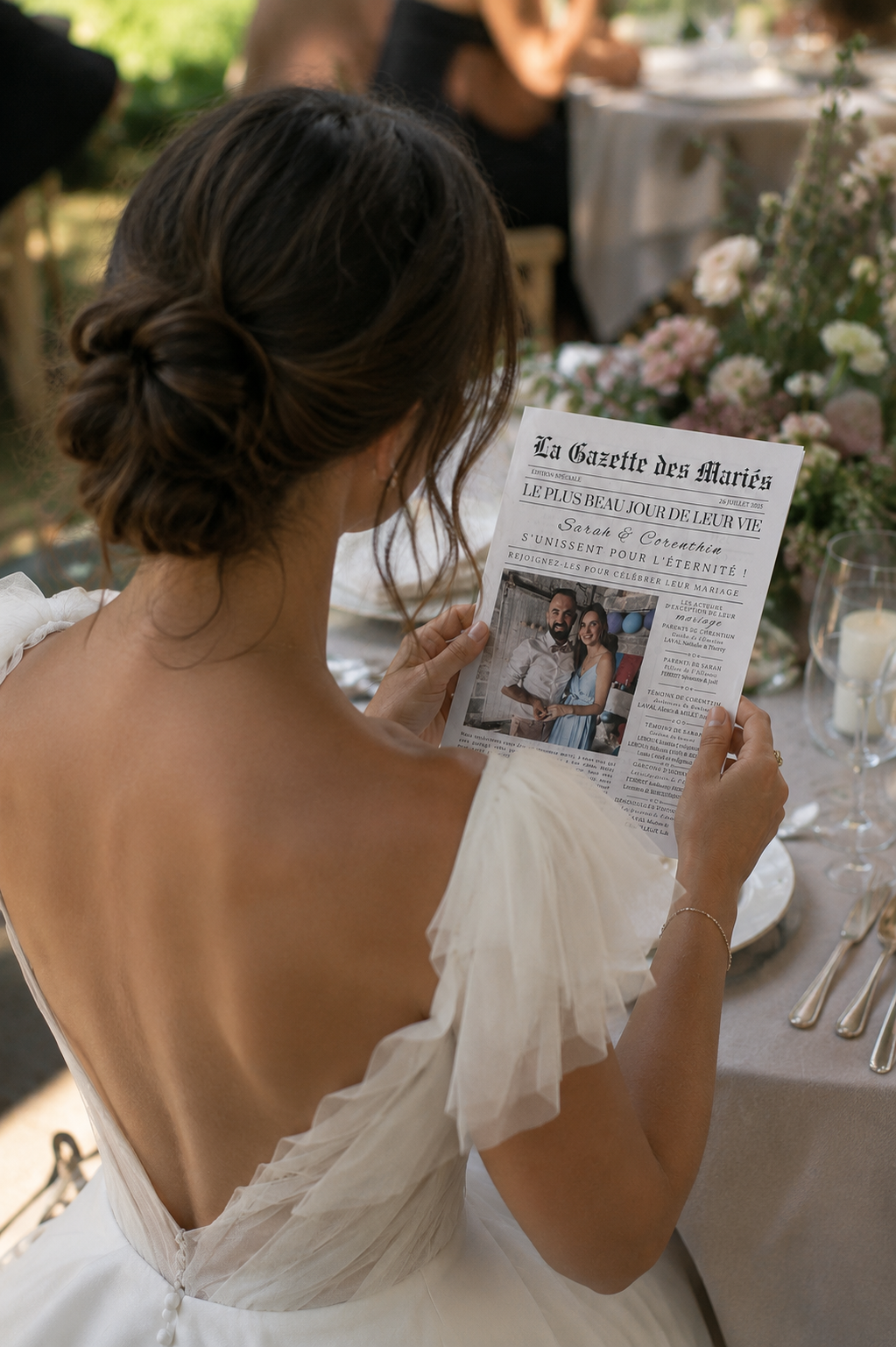 Couverture gazette de mariage personnalisee style journal vintage