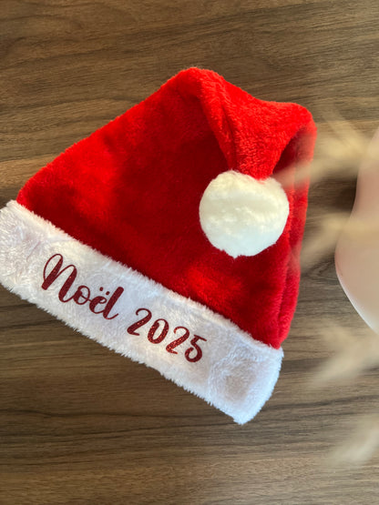 Bonnet de Noël Personnalisé – Prénom, Nom d’Entreprise ou Message Unique