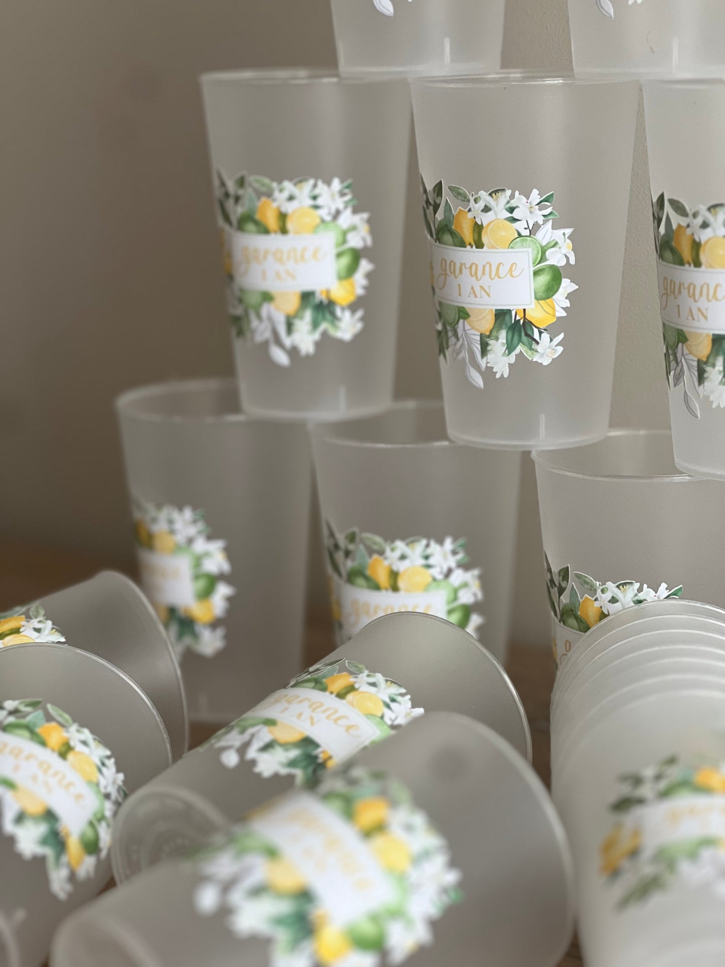 Gobelets Personnalisés Réutilisables pour Mariage, EVJF, Baptême, Anniversaire – Cadeaux Invités Écologiques et Uniques