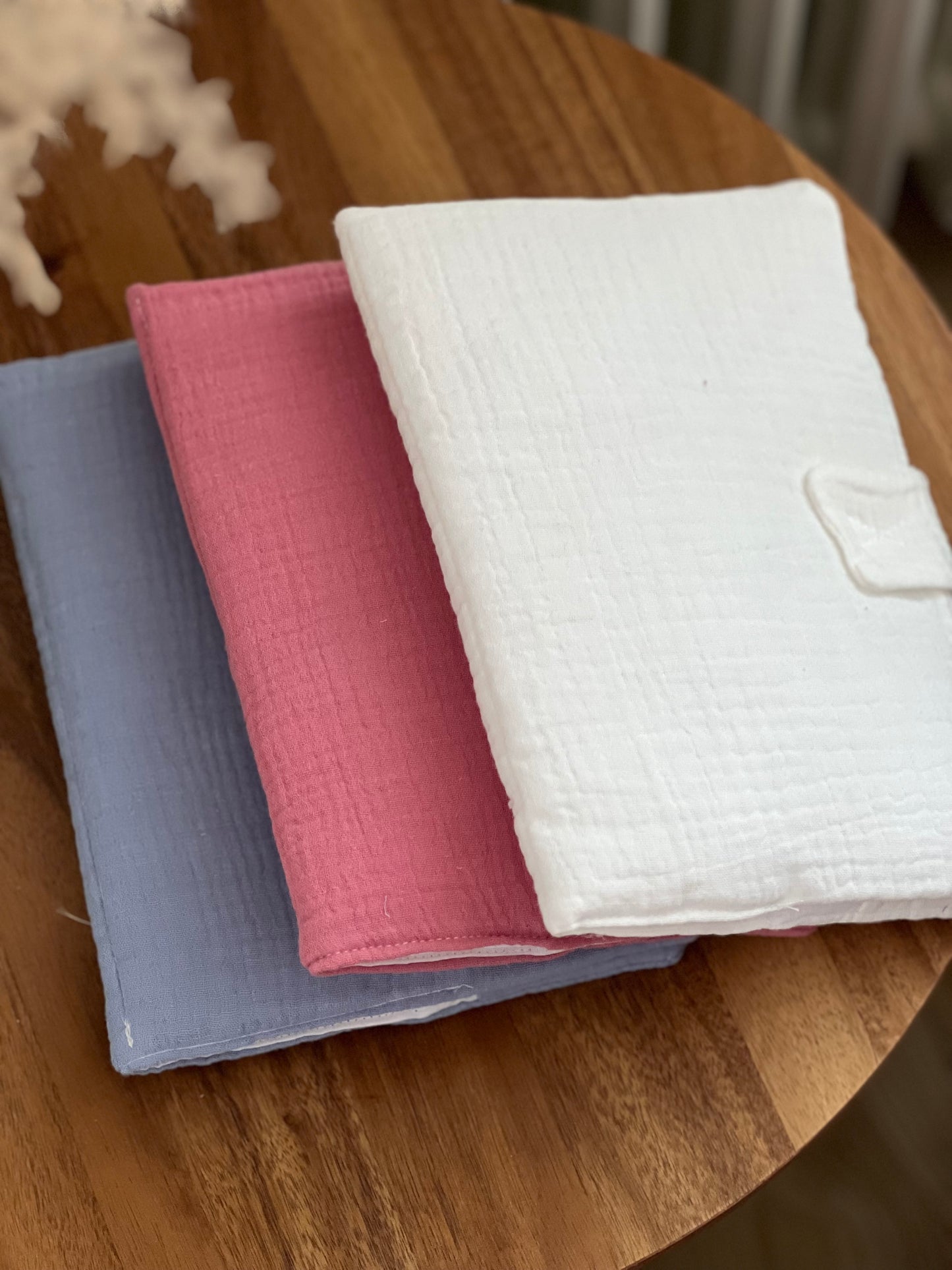 Protège Carnet de Santé Personnalisé – Gaze de Coton