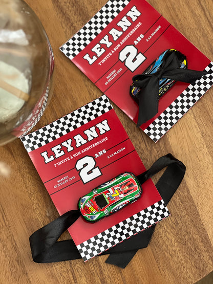 Invitations Anniversaire Enfant Thème Voiture de Course avec Miniature – Personnalisables